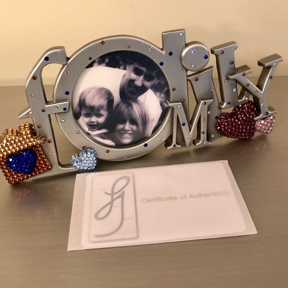 Julia Taylor Swarovski Family Frame NEW